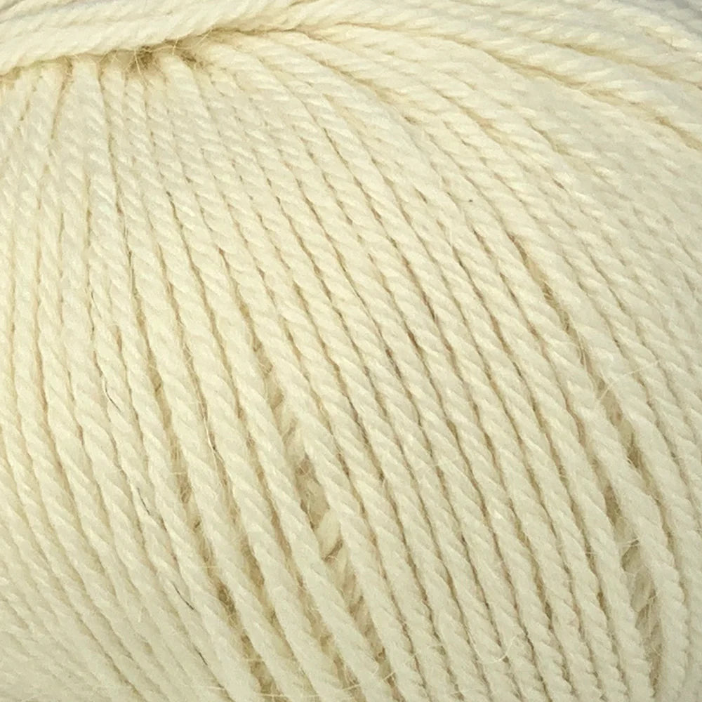 Enjoy Fiddlesticks Grange Fourteen Wool Acrylic Alpaca yarn. Available online or in store at Samford Valley, Brisbane yarn shop. Yarn suitable for crochet and knitting patterns. 14 ply Chunky yarn in a range of colours. Learn to knit, learn to crochet with this yarn. Knit or crochet garments, fashion accessories, blankets, cowls, scarves and kids wear with Grange 14. Great for quick chunky knits..