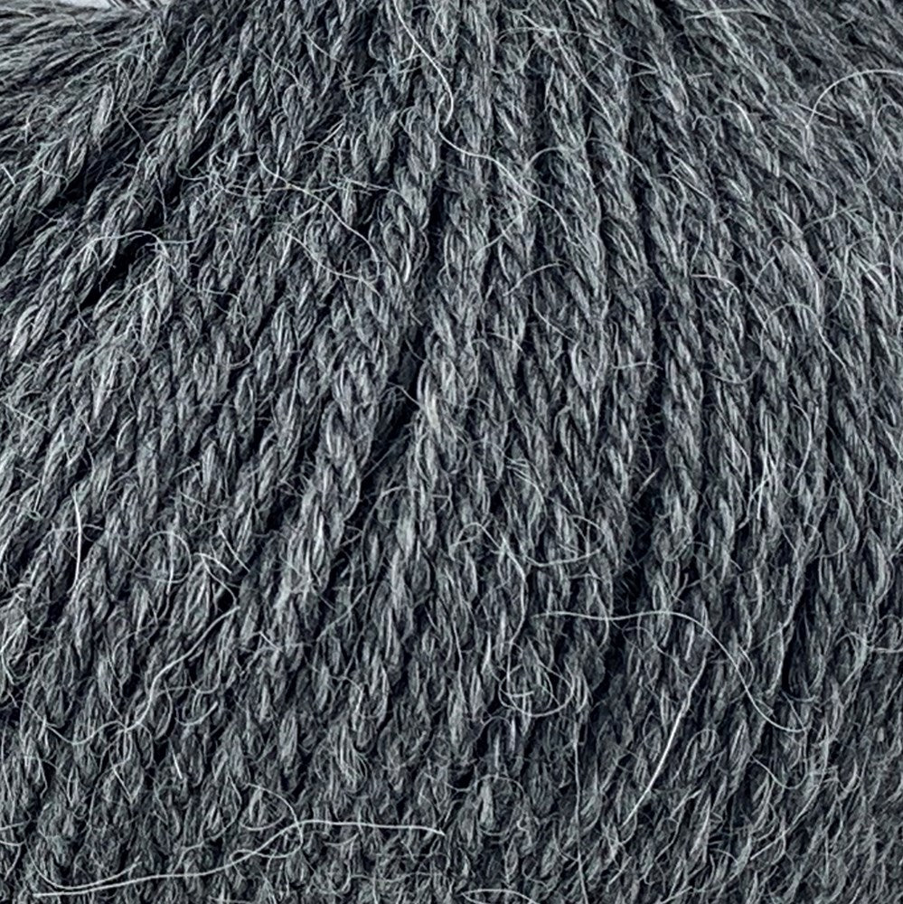 Enjoy Fiddlesticks Grange Fourteen Wool Acrylic Alpaca yarn. Available online or in store at Samford Valley, Brisbane yarn shop. Yarn suitable for crochet and knitting patterns. 14 ply Chunky yarn in a range of colours. Learn to knit, learn to crochet with this yarn. Knit or crochet garments, fashion accessories, blankets, cowls, scarves and kids wear with Grange 14. Great for quick chunky knits..