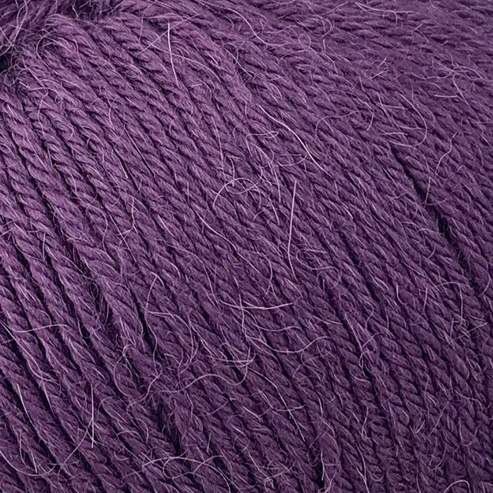 Enjoy Fiddlesticks Grange Fourteen Wool Acrylic Alpaca yarn. Available online or in store at Samford Valley, Brisbane yarn shop. Yarn suitable for crochet and knitting patterns. 14 ply Chunky yarn in a range of colours. Learn to knit, learn to crochet with this yarn. Knit or crochet garments, fashion accessories, blankets, cowls, scarves and kids wear with Grange 14. Great for quick chunky knits..