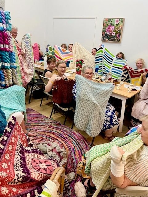 People learning to knit and crochet in a class at That Yarn Place – friendly craft workshop for all levels