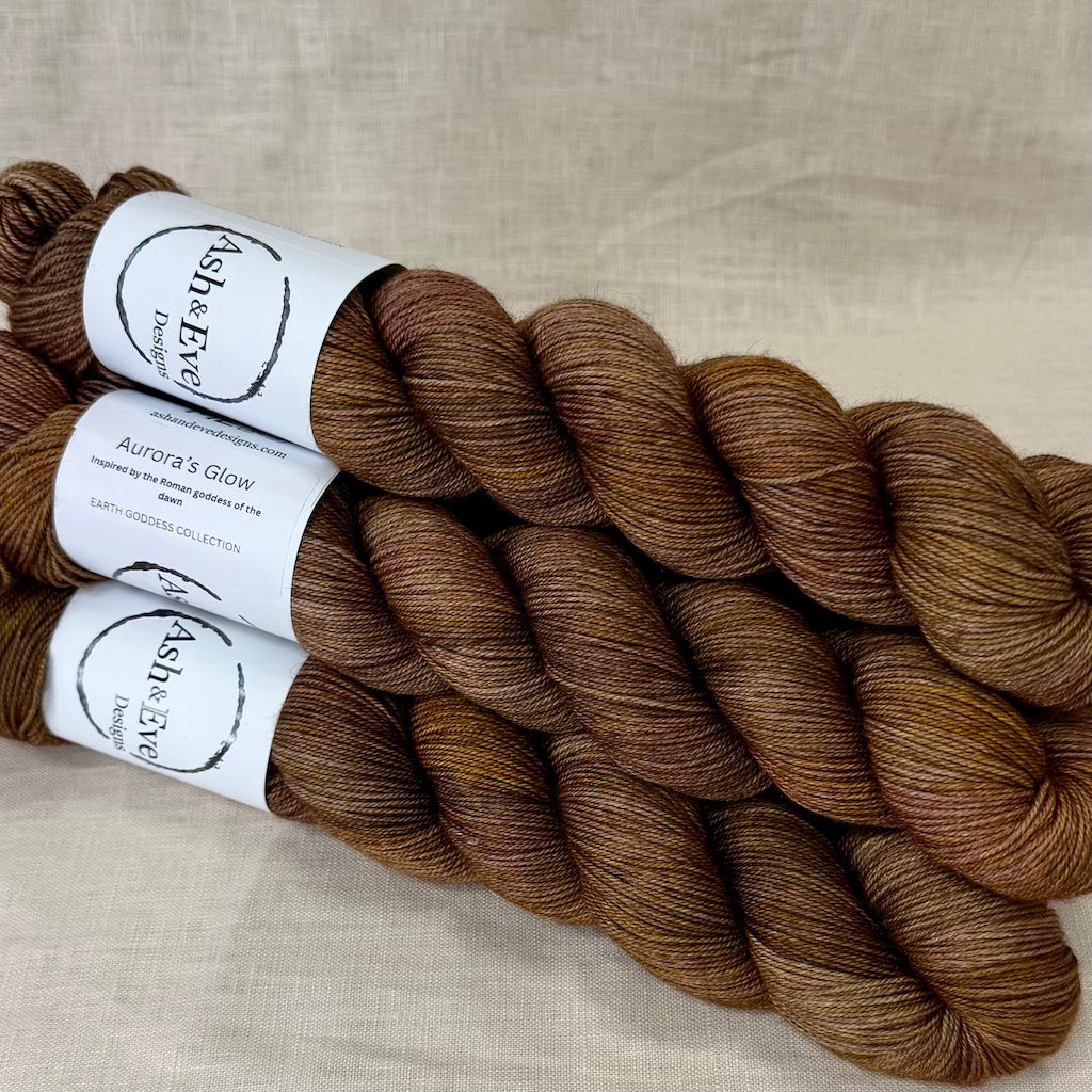 Ash & Eve Earth Goddess Collection 4 ply/fingering yarns - Aurora's Glow | 60% Superwash Merino  20% Silk & 20% Yak
