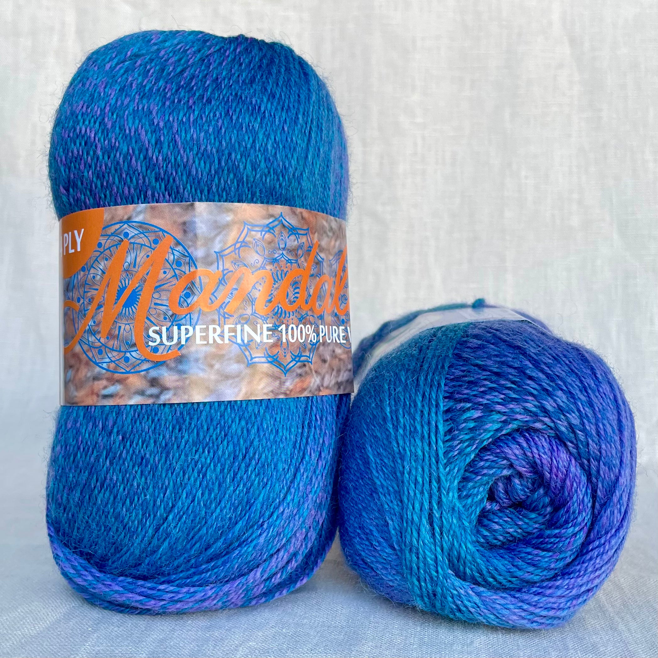 Countrywide Yarns - Mandala 4 ply fingering - 100% wool