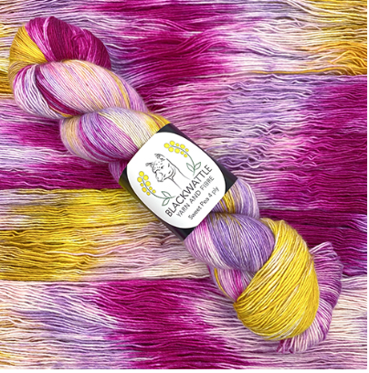 Blackwattle Kunzea - Alpaca Silk Cashmere Yarn - 4 ply / Fingering