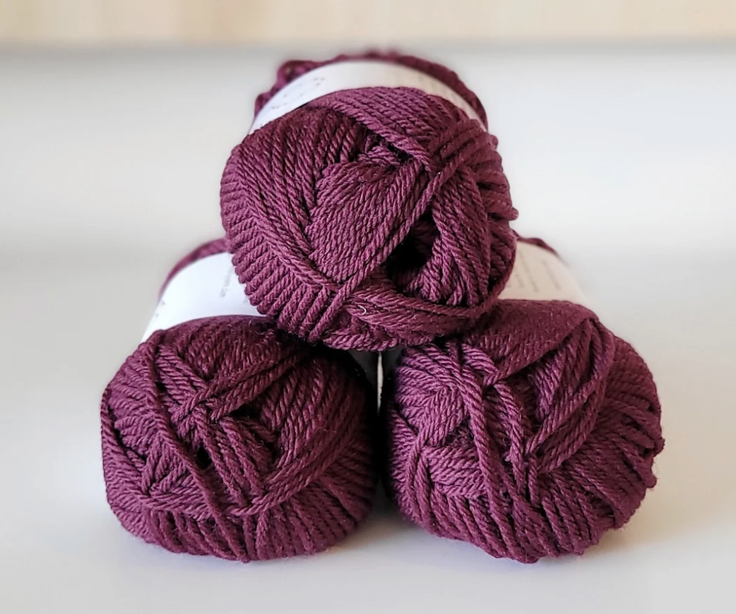 Woolly Yarns - Woolly 8 Ply Non Superwash 100% wool