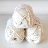 Woolly Yarns - Woolly 8 Ply Non Superwash 100% wool