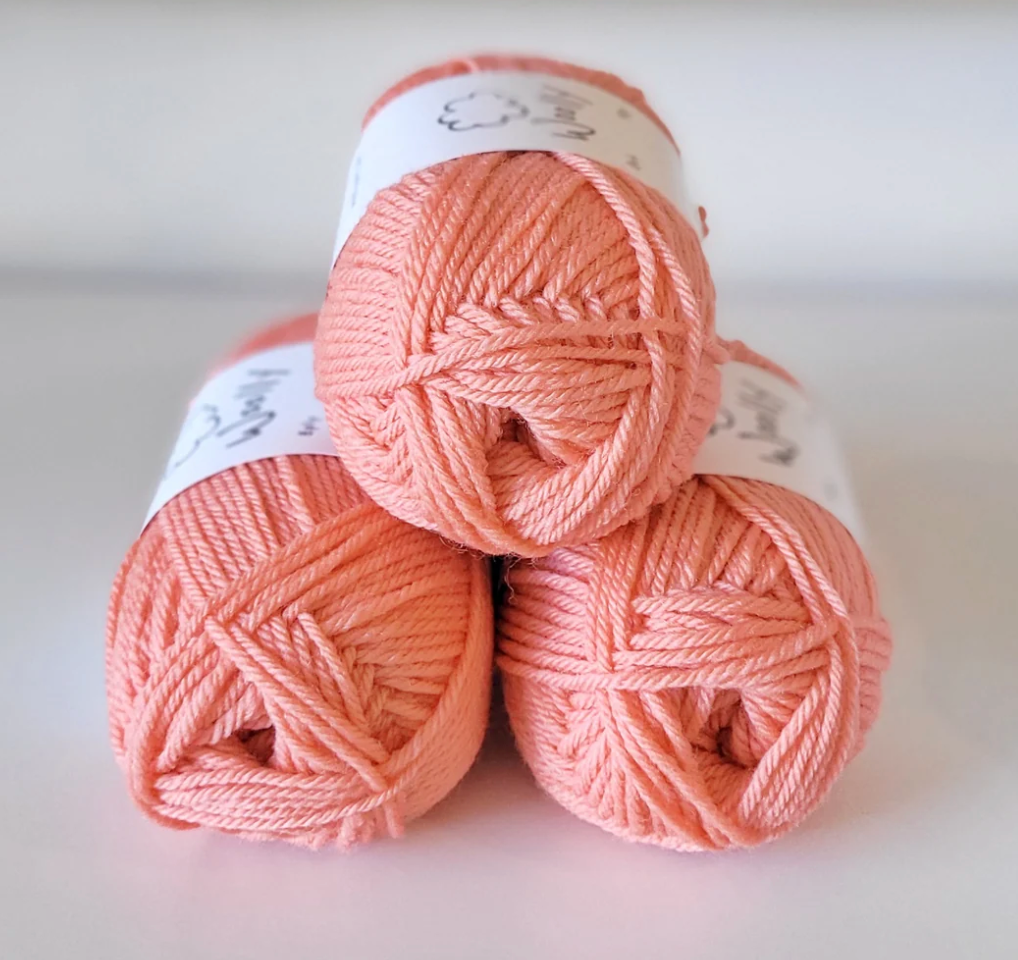Woolly Yarns - Woolly 8 Ply Non Superwash 100% wool
