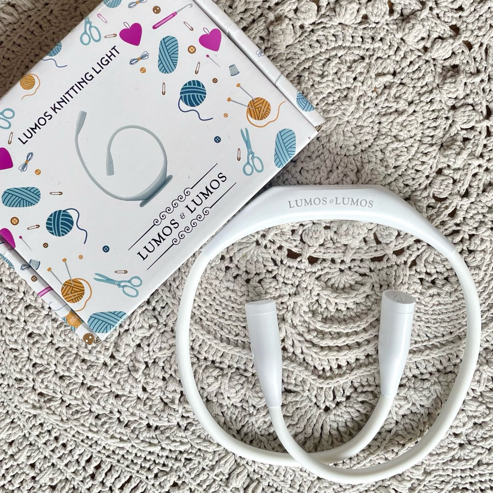 Lumos light in colour white.  The best light for knitting and crocheting.