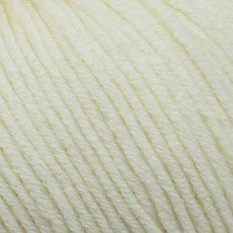 Enjoy Bellissimo 8 100% Merino Extra fine Australian wool yarn. Available online or in store at Samford Valley, Brisbane yarn shop. Yarn suitable for crochet and knitting patterns.  This premium 8 ply DK yarn in a range of vibrant colours is very soft and cosy..  Learn to knit, learn to crochet with this yarn.  Knit or crochet garments, fashion accessories, blankets, cowls, scarves, kids and baby wear with Bellissimo 8. 