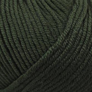 Enjoy Bellissimo 8 100% Merino Extra fine Australian wool yarn. Available online or in store at Samford Valley, Brisbane yarn shop. Yarn suitable for crochet and knitting patterns.  This premium 8 ply DK yarn in a range of vibrant colours is very soft and cosy..  Learn to knit, learn to crochet with this yarn.  Knit or crochet garments, fashion accessories, blankets, cowls, scarves, kids and baby wear with Bellissimo 8. 