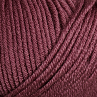 Enjoy Bellissimo 8 100% Merino Extra fine Australian wool yarn. Available online or in store at Samford Valley, Brisbane yarn shop. Yarn suitable for crochet and knitting patterns.  This premium 8 ply DK yarn in a range of vibrant colours is very soft and cosy..  Learn to knit, learn to crochet with this yarn.  Knit or crochet garments, fashion accessories, blankets, cowls, scarves, kids and baby wear with Bellissimo 8. 
