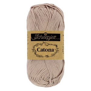 Scheepjes Catona mercerised cotton yarn in Soft Beige 406. Available online or in store at Samford Valley yarn shop. Yarn suitable for crochet and knitting patterns. 4 ply fingering weight yarn in a range of colours. Learn to knit or crochet with us. Make garments, baby blankets, amigurumi, mosaic crochet with Scheepjes Catona.